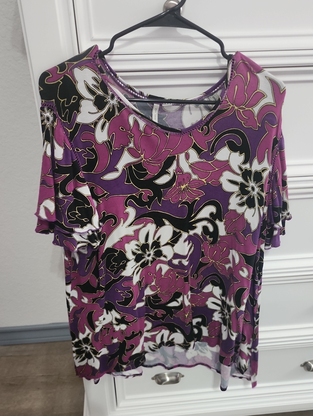 Cato Purple Floral Short Sleeve Cold-Shoulder Top